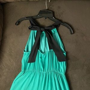 Green boutique halter top tie back maxi dress, size small
